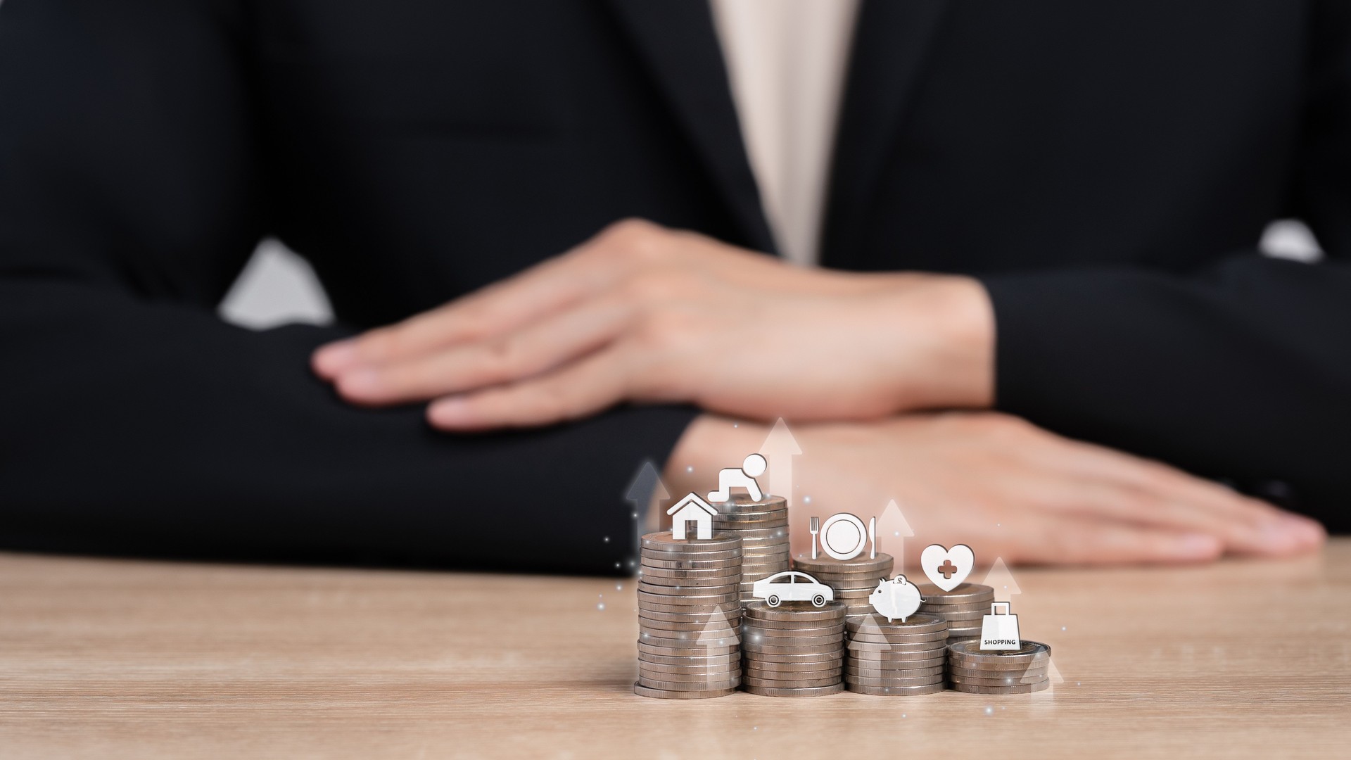 Financial time management Investment Business strategy development and insurance, business and finance, capital fundraising, Life and family budget planning, payment and goal in future.